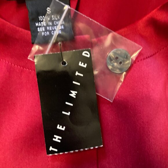 The Limited Button Up - Picture 4 of 8